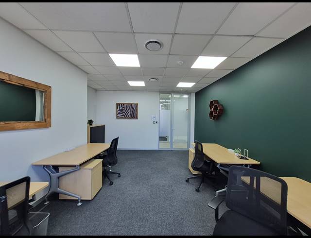 52M² OFFICE TO LET IN SANDTON CENTRAL